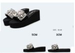 Single-Strap-Women-Stylish-Pearls-Enbalished-Slippers-3.jpg