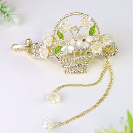 New Lilly Flowers Basket of the Valley Tassel Twisting Hair Pin for Women