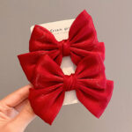 bow pin