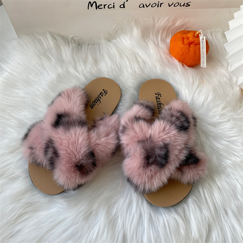 fur slipper