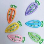 Metal TikTak Pin