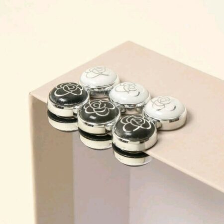 Magnetic Hijab Pins Flower Print – Elegant No-Snag Scarf Magnets pair