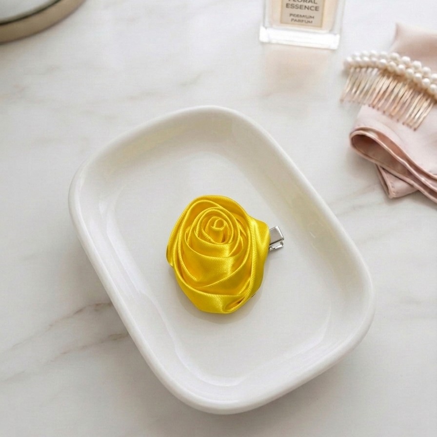 rose pin