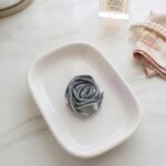 rose pin